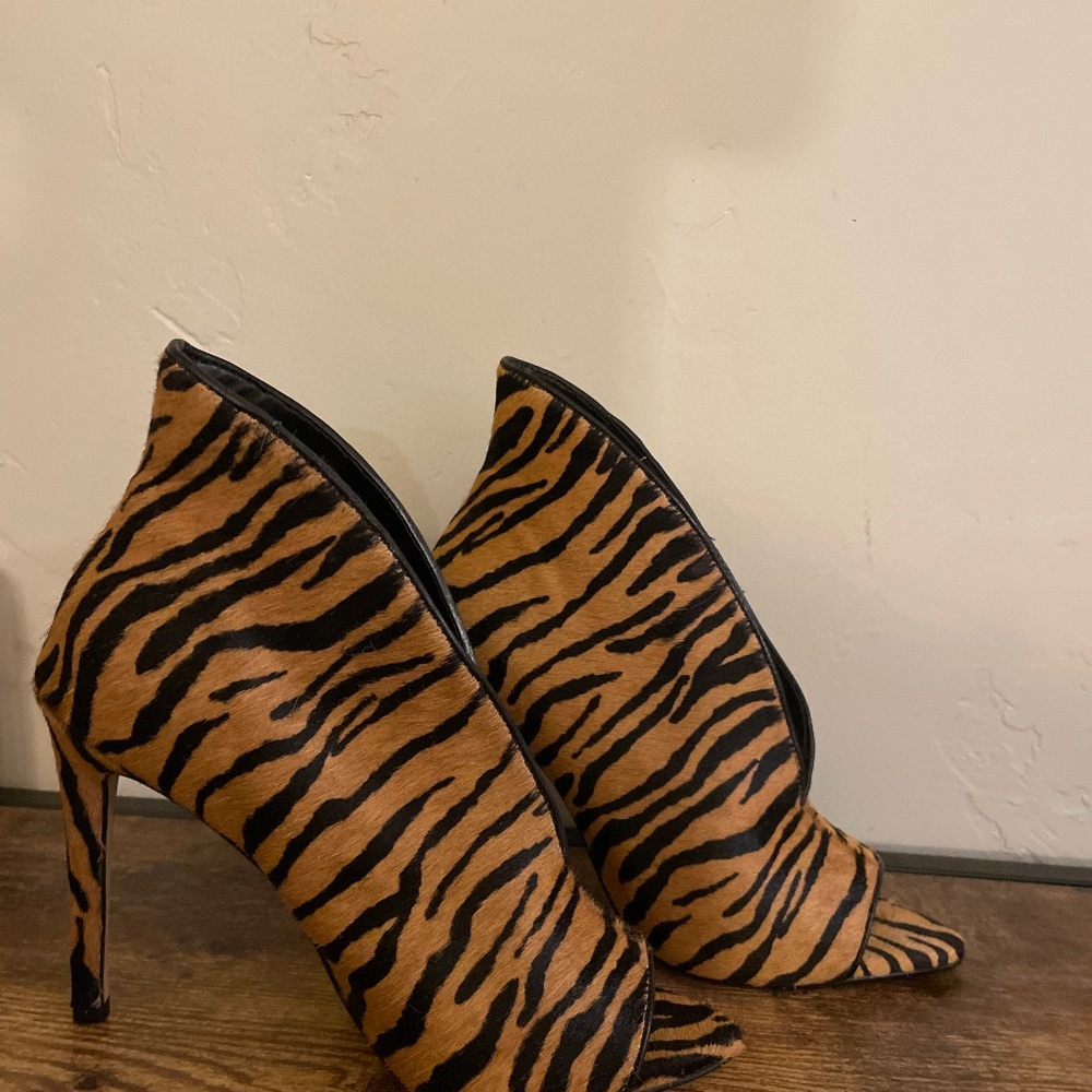 Tiger print healed booties